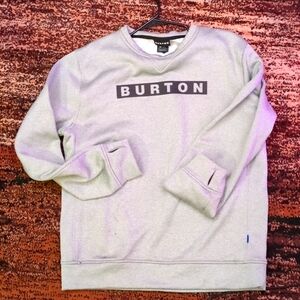 Burton.  Medium. W/thumbhole. Heather Grey.